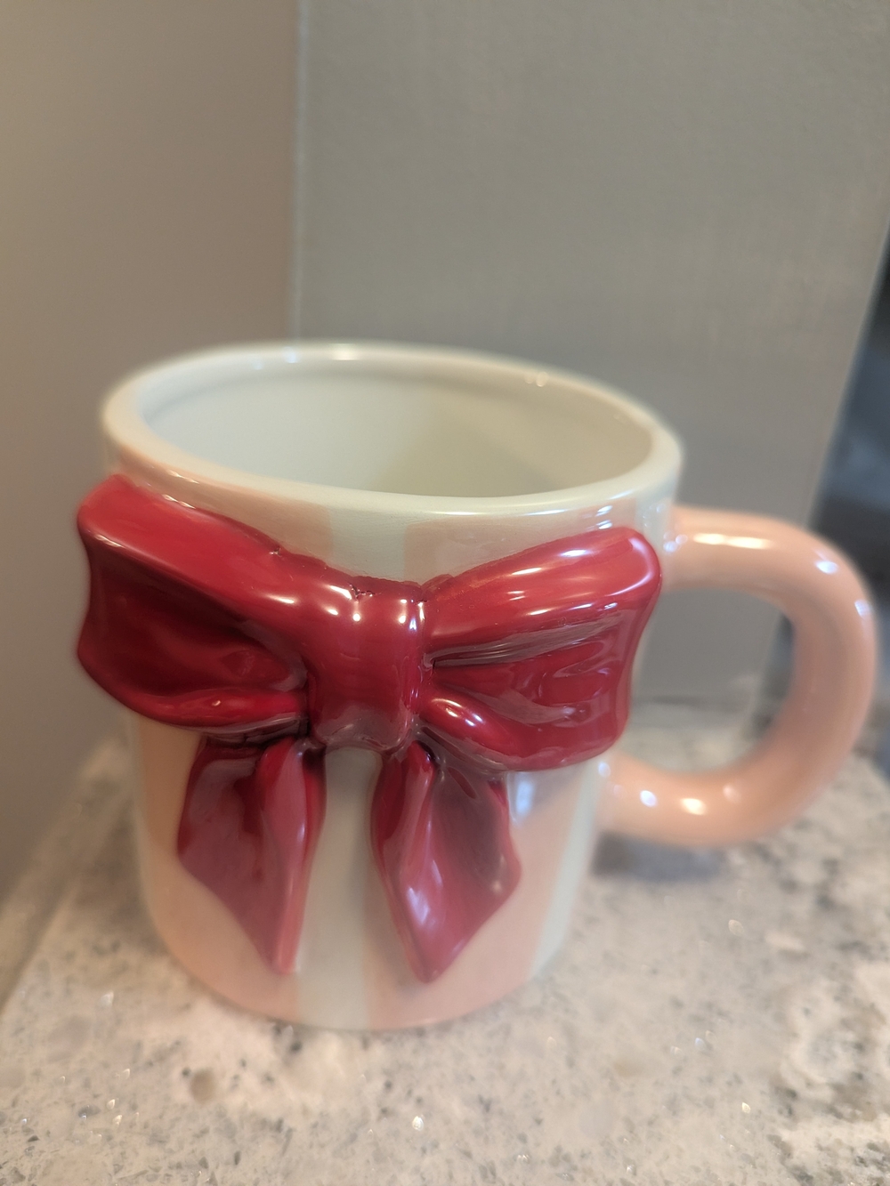 World Market Ceramic Coffee Mug 12 fl oz Pink & White Stripes Red Bow